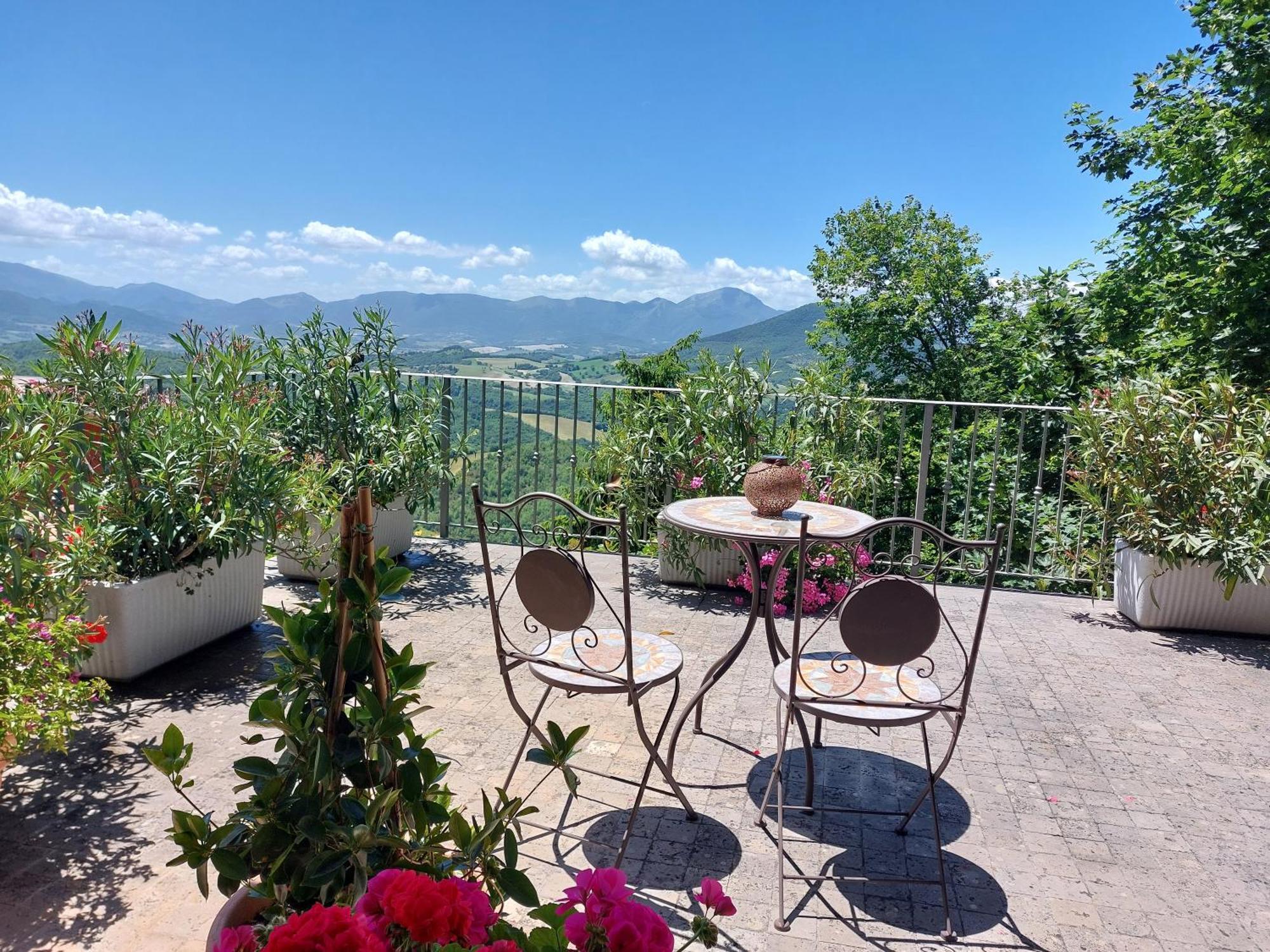 B&B Fonte Fresca Fabriano Kültér fotó